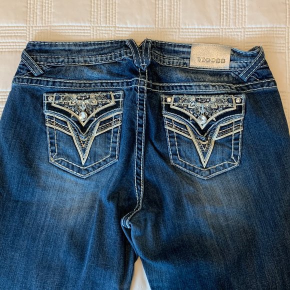 Nearly New Vigoss The Dallas Embroidery Capri Jeans - Picture 9 of 11